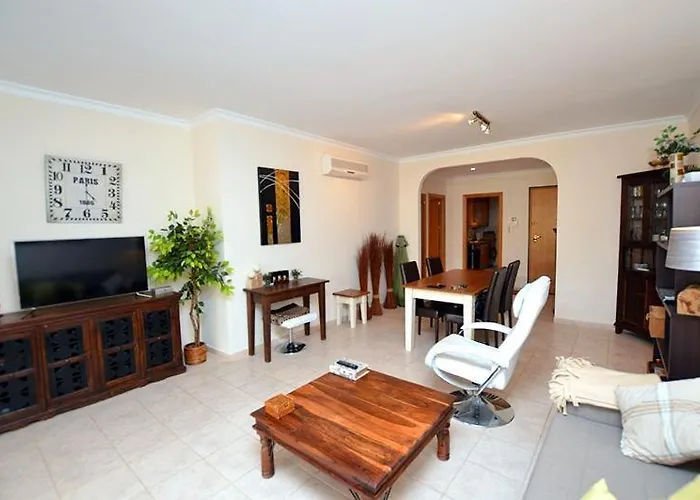 Olivos Del Golf Φάρο